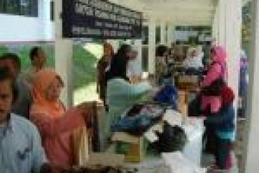 Bazaar Ramadhan dan Pembagian Sembako untuk Pegawai Non Akademik FITB ITB