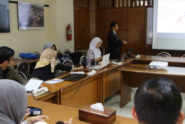 Kuliah Umum : Prof. Yoshiyuki Kaneda