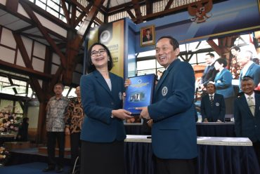 Prof. Reini Wirahadikusumah Resmi Dilantik Sebagai Rektor ITB Periode 2020-2025
