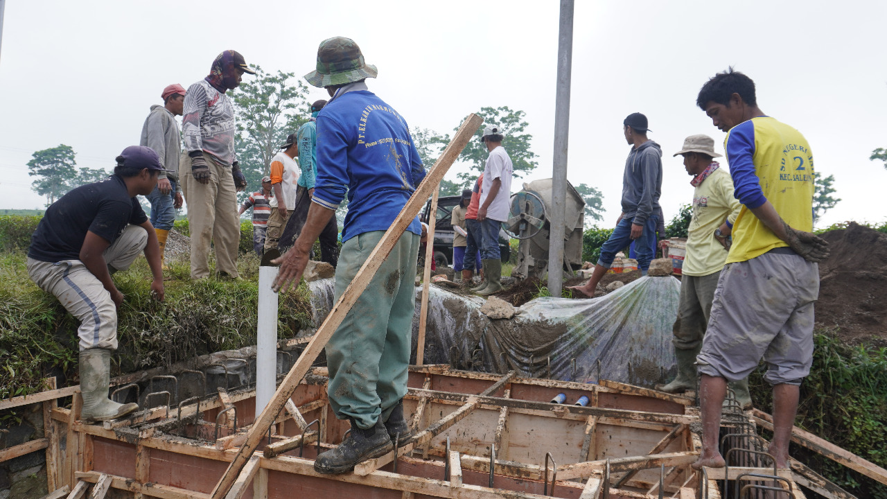 Geologi ITB Bangun PAMDes untuk Menjawab Masalah Air Bersih di Desa Pangalengan