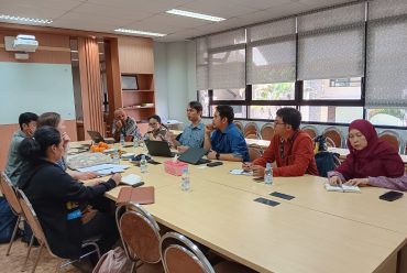 Kunjungan Dr. Katherine Arrell dari University of BATH Inggris