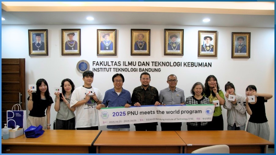 Kunjungan Summerschool Dari Pusan National University.