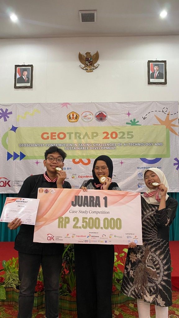 Mahasiswa FITB Raih Juara 1 GEOTRAP 2025