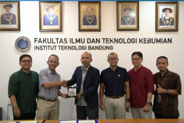 Penandatanganan Perjanjian Kerja Sama Pendidikan dengan PT Pageo Utama